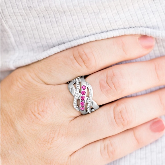 Jewelry - Picture 3 of 4